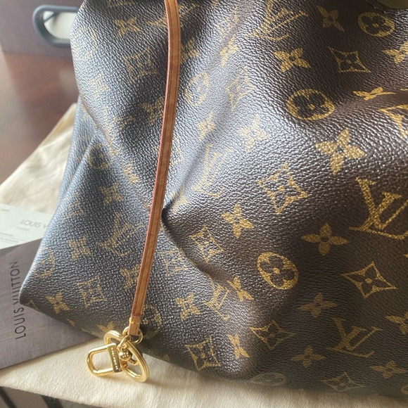 Louis Vuitton Artsy Mm - Picture 3 of 12